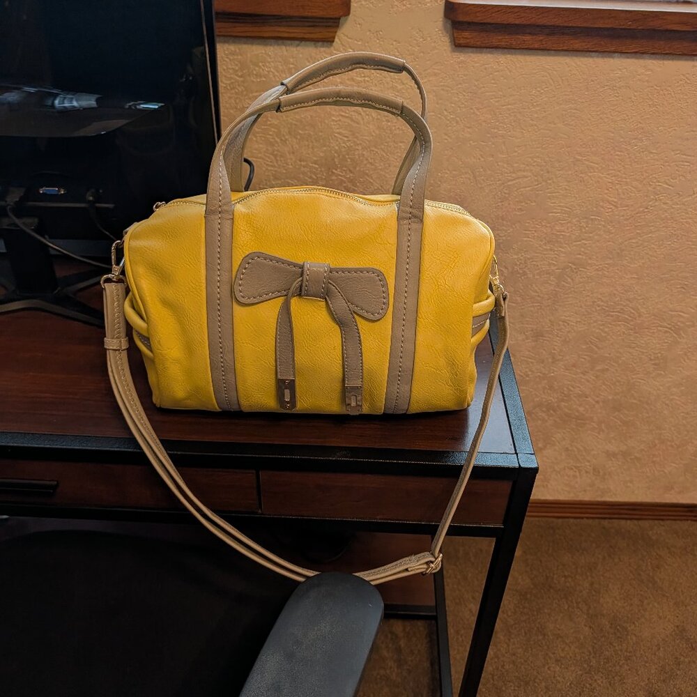 Handbag